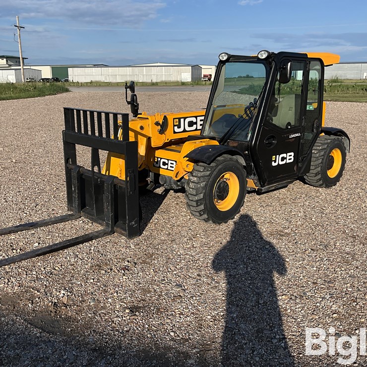 2017 JCB 525-60