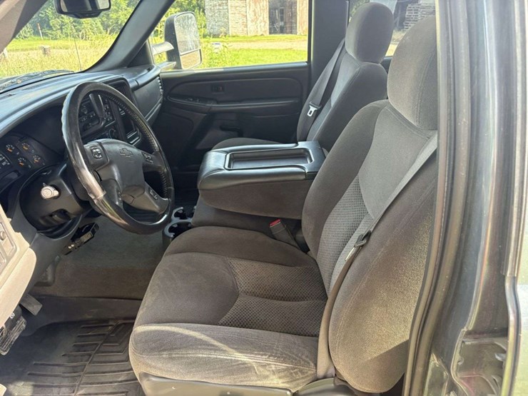 2007-chevy-silverado-k2500hd-lt-pickup,-4x4,-4-door,-vortec-6.0l,-auto-trans,-cloth,-power-driver-se-image-27