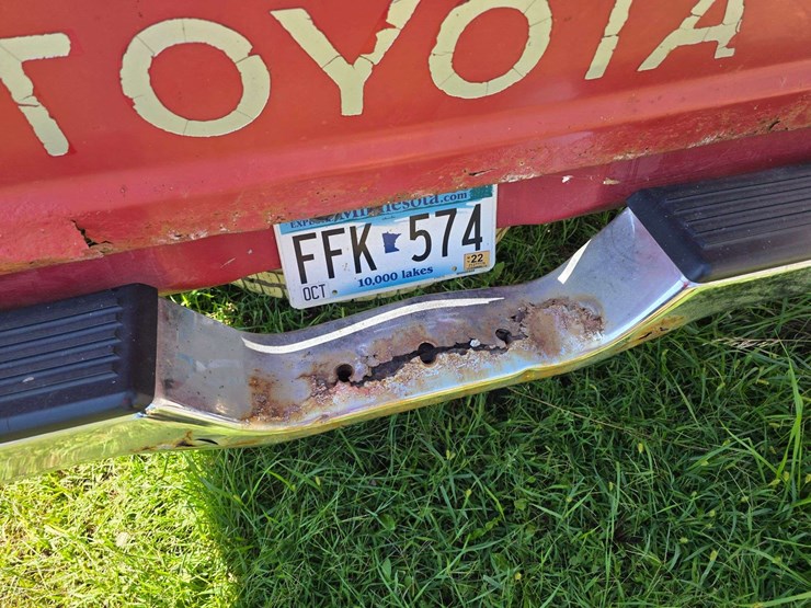 1990-toyota-pickup,-5-speed-with-reverse,-regular-cab,-187,724-miles,-vin:-0008823,-*untested-image-6