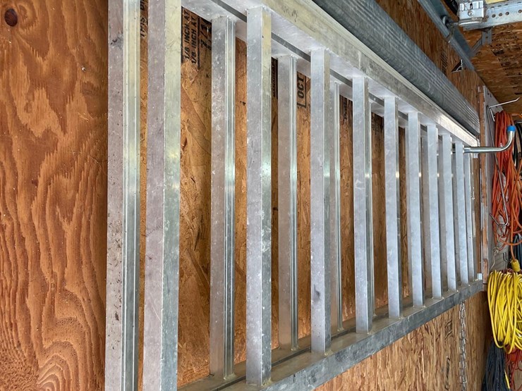 2-23”-x-6ft-aluminum-ramps-image-4