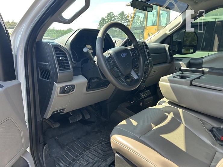 2020-ford-f250-image-15