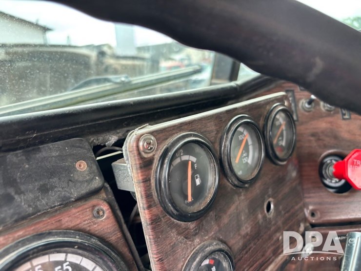 1999-freightliner-truck-(dr12135-unit-474)-image-71