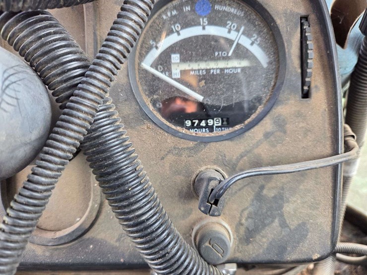 1981-john-deere-4440-image-17