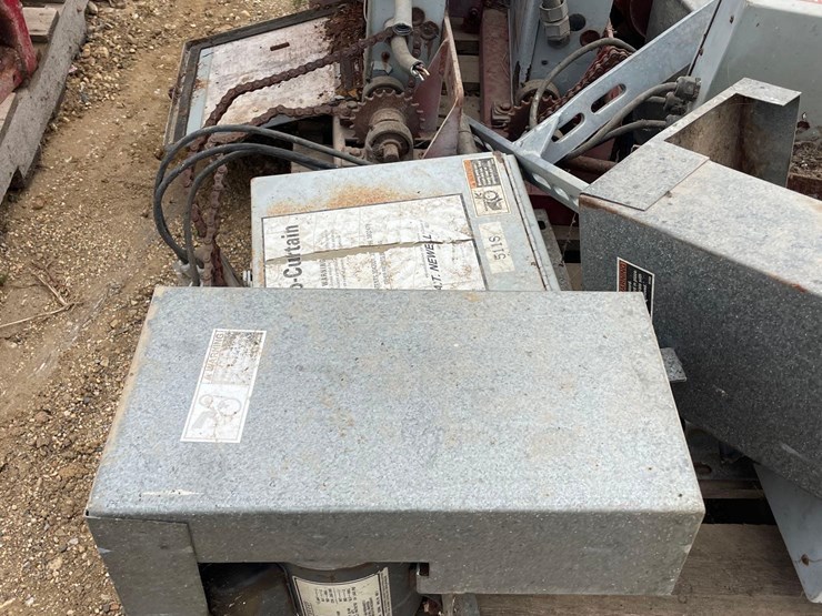 2--pallets-of-auto-curtain-motors-image-7