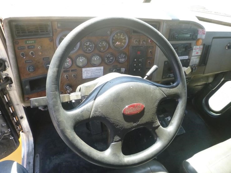 2004-caterpillar-c7-image-18