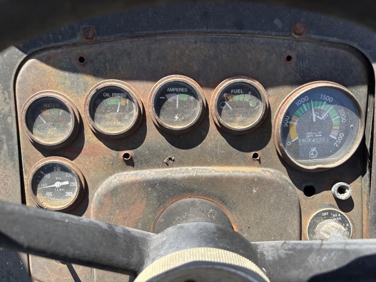 massey-ferguson-mf34a-image-32
