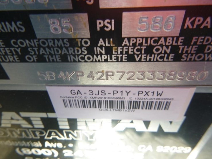 2002-utility-van-image-34