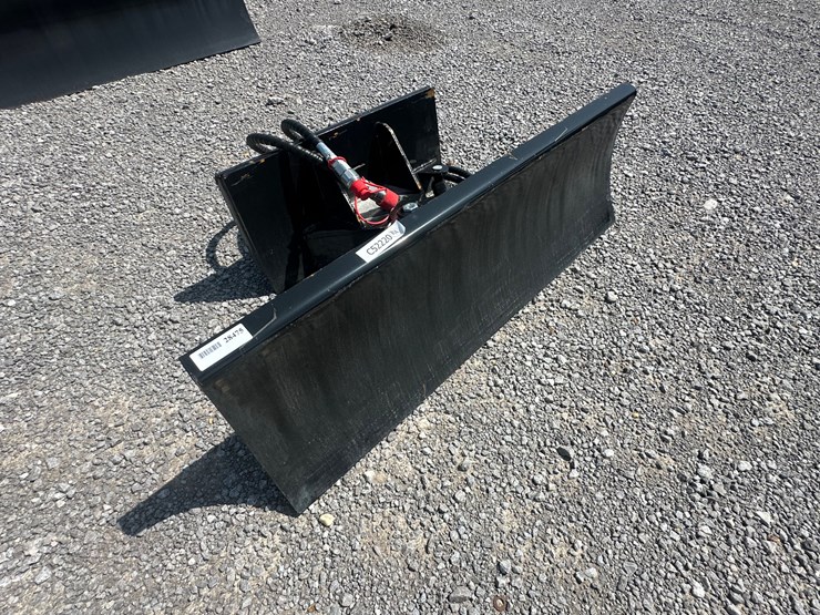 #28475-•-push-shovel-image-2