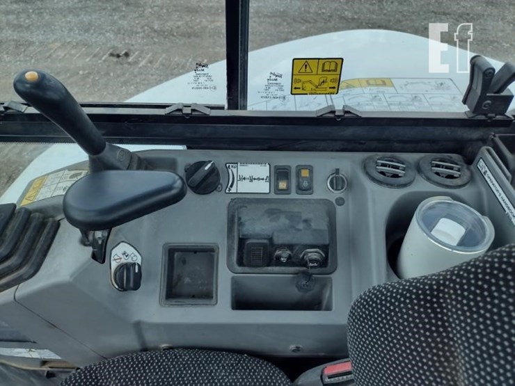 2021-bobcat-e50m-image-10