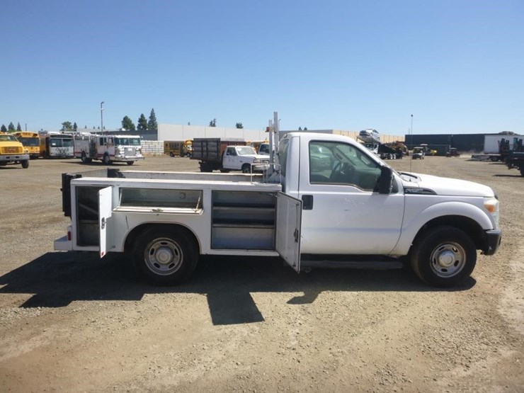 2011-ford-f250-image-9