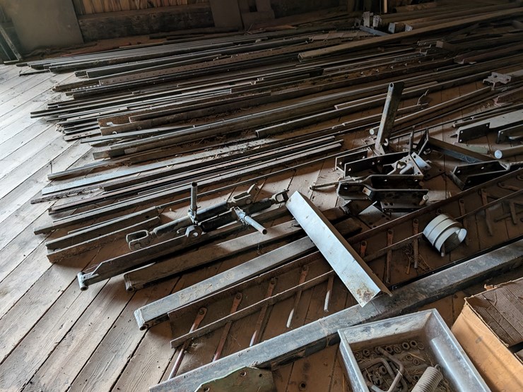 #3055-•-miscellaneous-iron-image-2