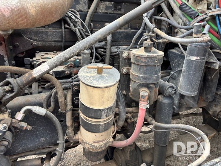 1999-freightliner-truck-(dr12135-unit-474)-image-34
