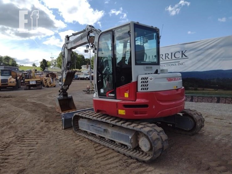 2023-takeuchi-tb280fr-image-48