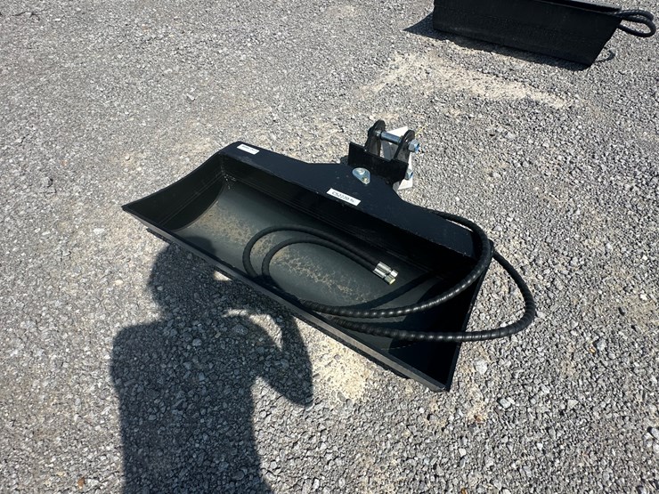 #28479-•-tilt-bucket-image-1
