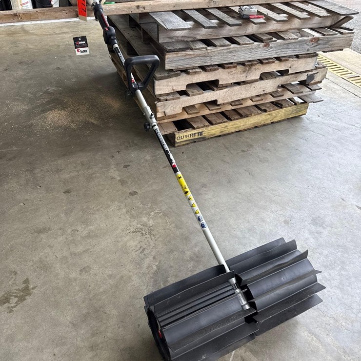 UNUSED REDMAX EXZ2460S-PH POWER UNIT WITH RMS-EX/RMNB-EXBROOM HEAD SUPPORT EQUIPMENT