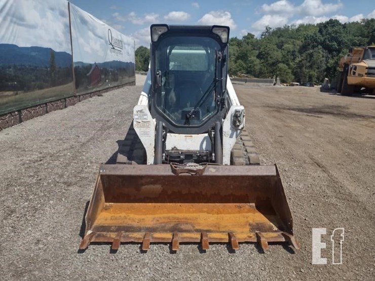 2020-bobcat-t590-image-2