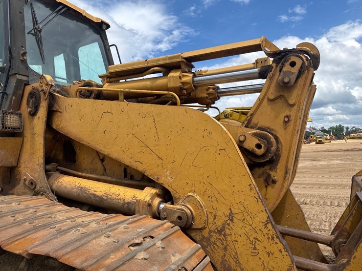 2002-caterpillar-973c-image-20