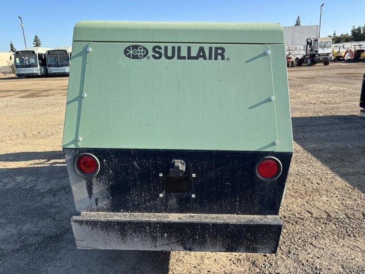 2008-sullair-260dpq-image-12