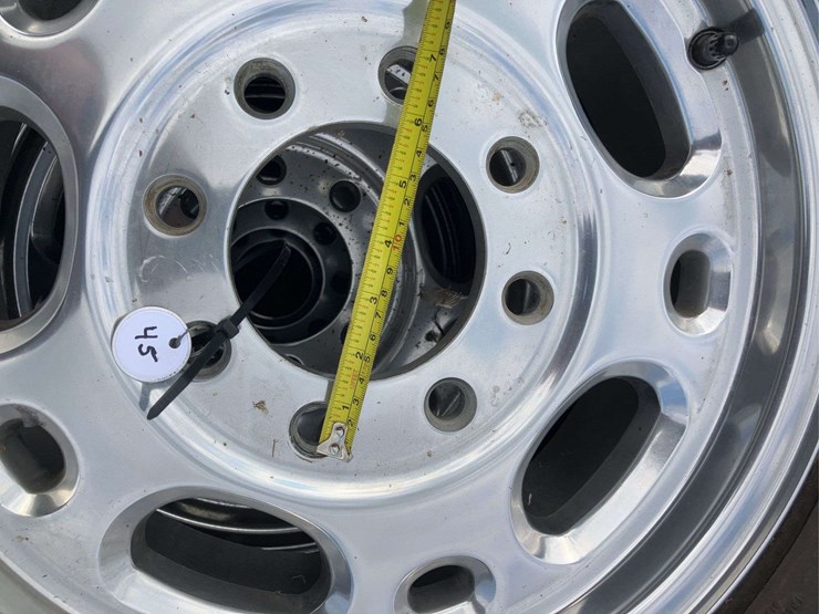 8-bolt-alloy-rim-and-lt265/75r16-bfgoodrich-all-terrain-t/a-tires---set-of-4-image-2