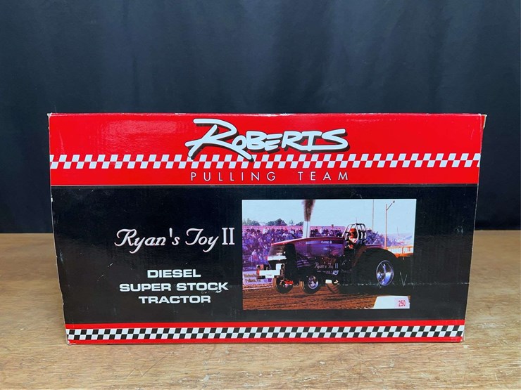 1/16-case-ih-mx270-ryan's-toy-ii-puller-nib-sc-image-18