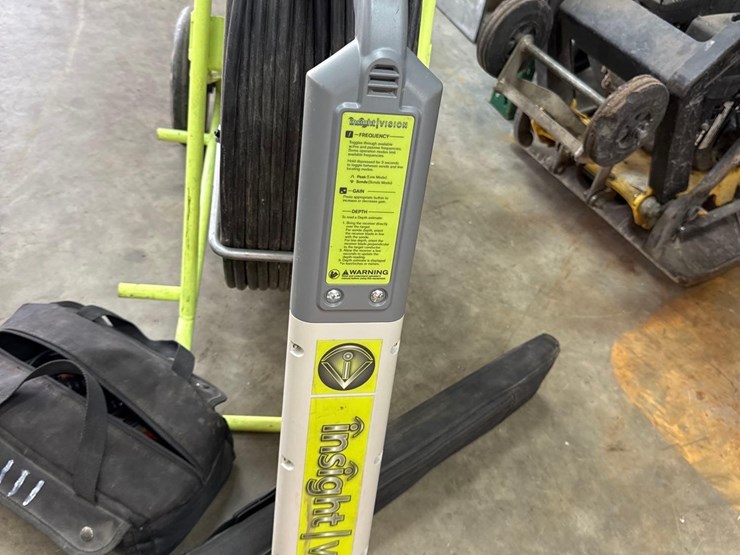insight/vision-opticam-sewer-pipe-inspection-camera,-200ft.-video-cable,-with-locator-support-equipment-image-3