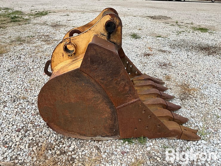 john-deere-270-image-4