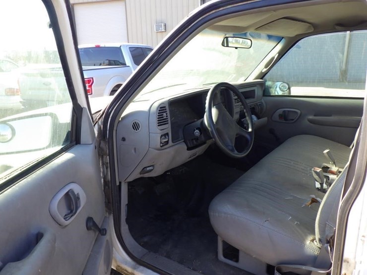 1998-chevrolet-3500-image-6