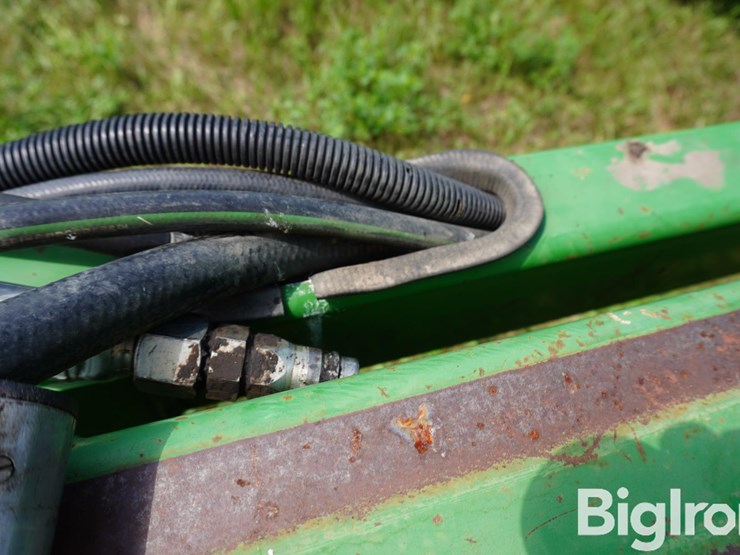 john-deere-7200-image-15