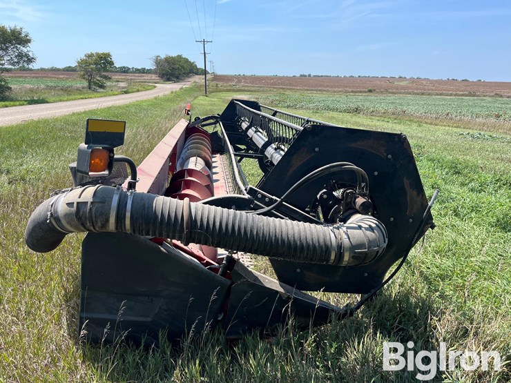 2005-case-ih-1020-image-4
