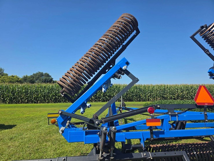new-holland-sg110-image-15
