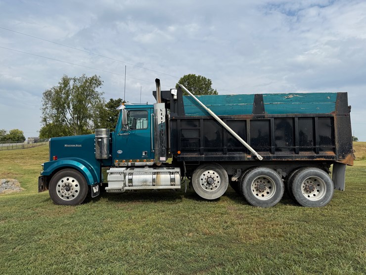 western-star-4900-image-7
