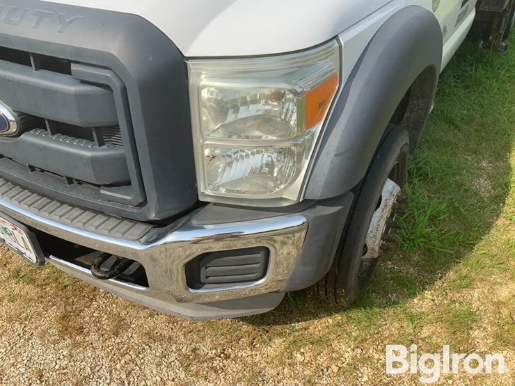 2012-ford-f550-xlt-image-18