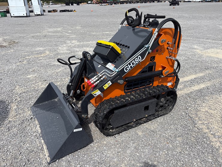 #28443-•-new/unused-aboss-gh380-mini-skid-steer-image-1
