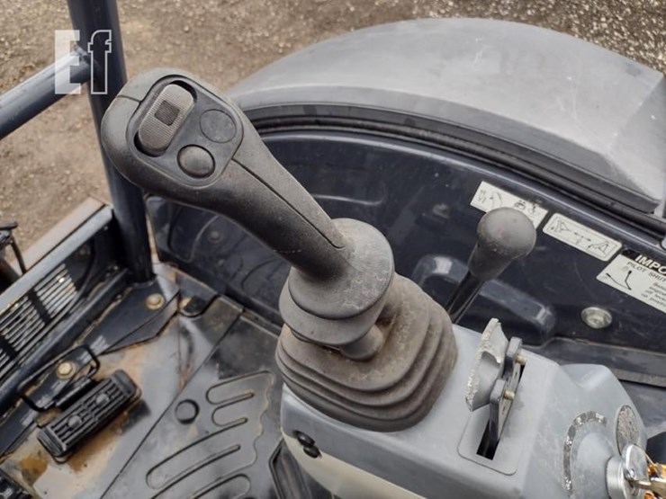 2022-deere-26g-image-8