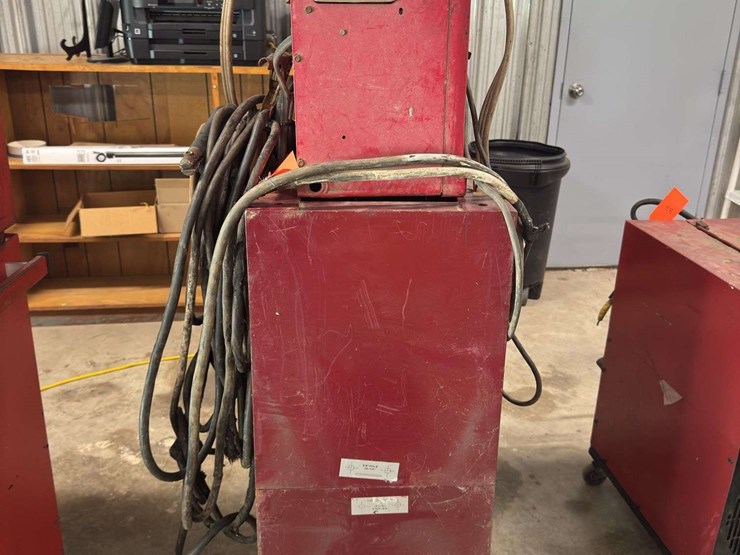 lincoln-electric-ac-225-arc-welder-image-5