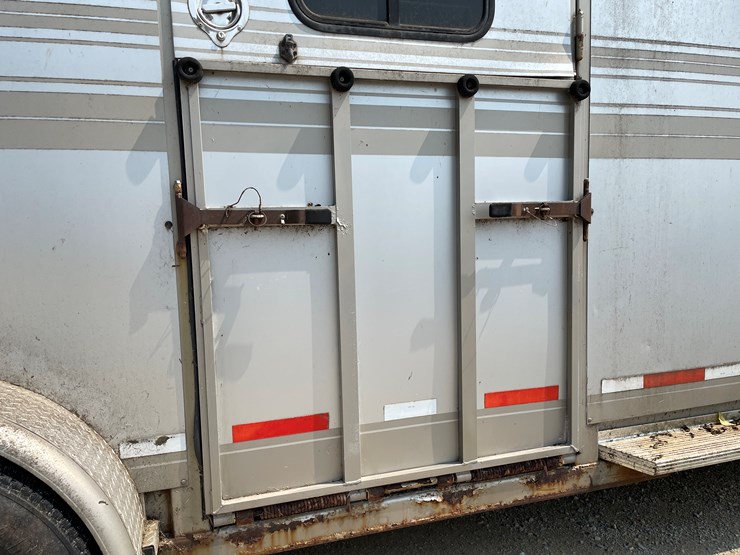 #6303-•-2003-hawk-horse-trailer,-(sells-with-paperwork-to-obtain-title-from-dmv)-image-15