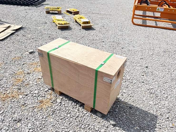 #28513-•-20,000lb-electric-winch-image-2