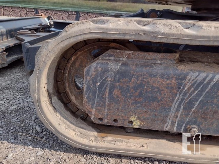 2018-deere-35g-image-31