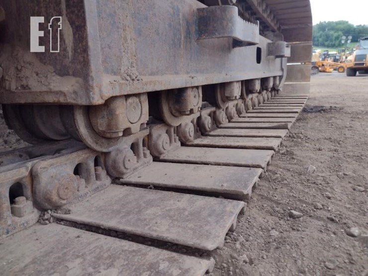 caterpillar-312-image-28