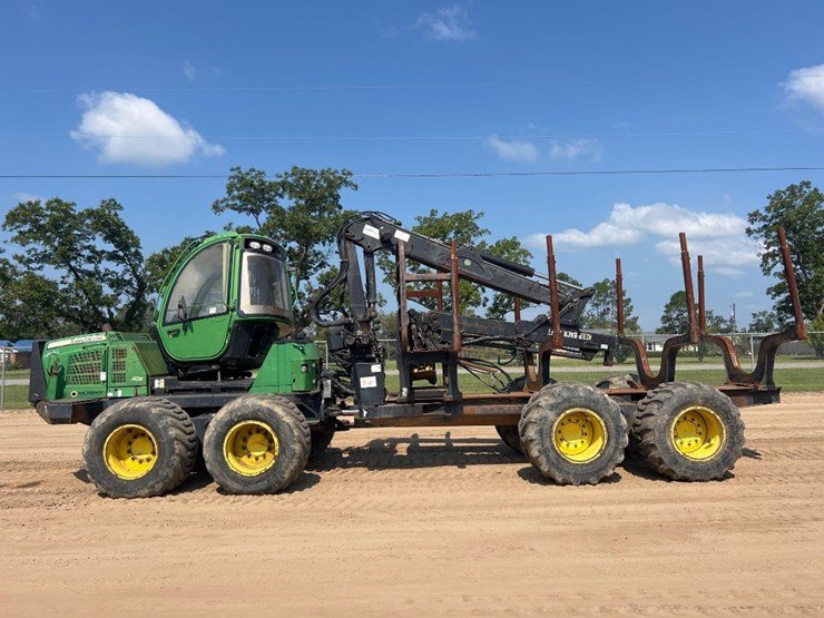 2010-deere-1110e-image-1