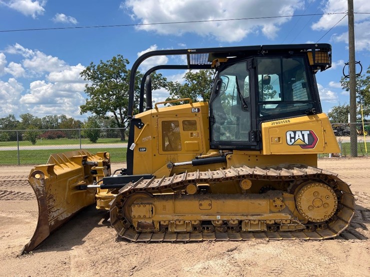 2021-caterpillar-d4-lgp-image-1