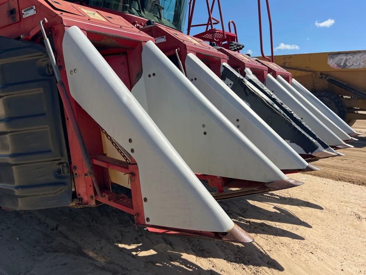 case-ih-2555-image-23