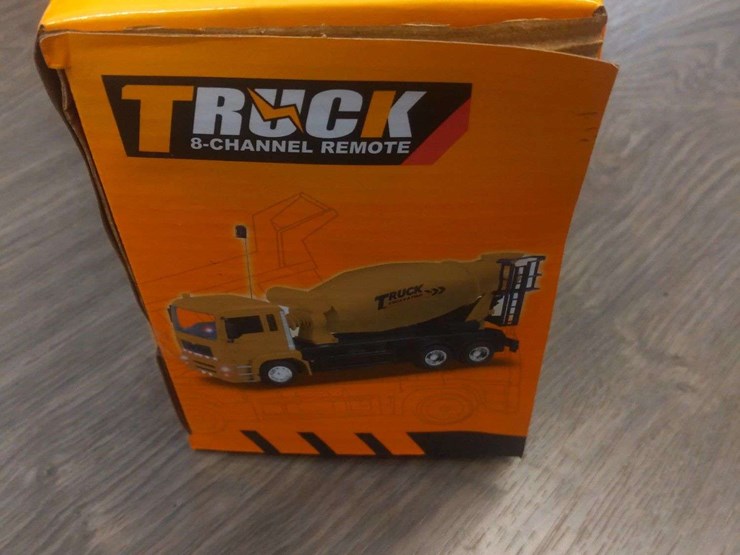 unused-remote-controller-concrete-truck-image-2