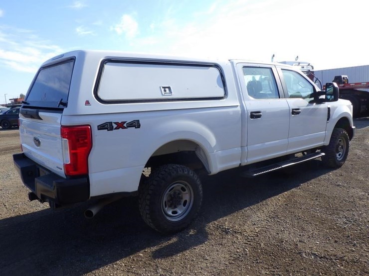 2018-ford-f250-image-3