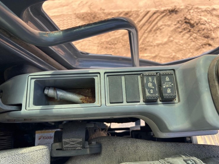 2018-deere-160g-lc-image-46