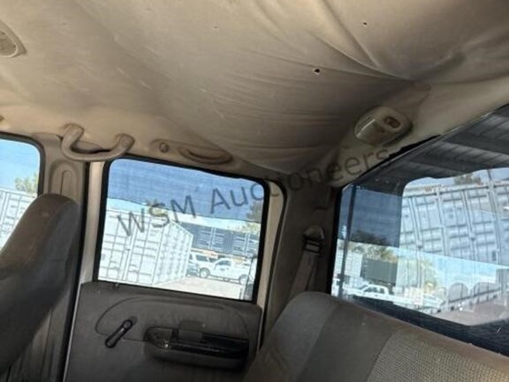 2005-ford-f250-image-24