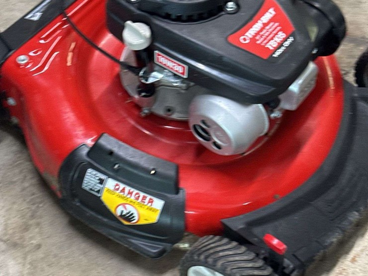 troy-built-21"-push-mower-image-4