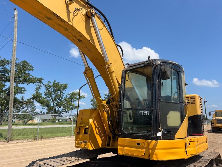 2005-caterpillar-321c-lcr-image-24