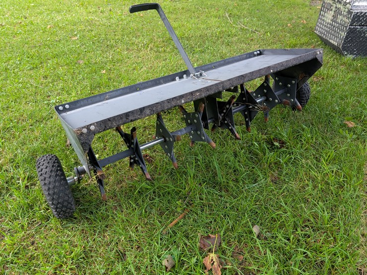 #3018-•-lawn-aerator-image-2
