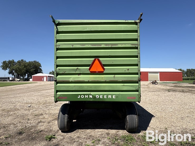 john-deere-714-image-6